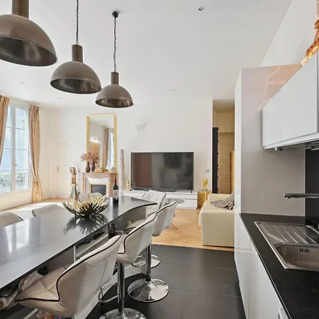 Le Luxe A La Francaise Apartamento